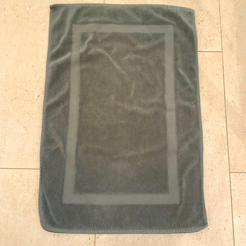 Restoration Hardware bath mat